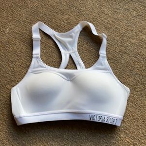 Victoria Sports Bra